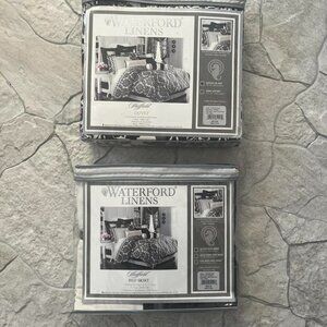 Waterford Linens Sheffield bed skirt/duvet black & white floral design queen bed